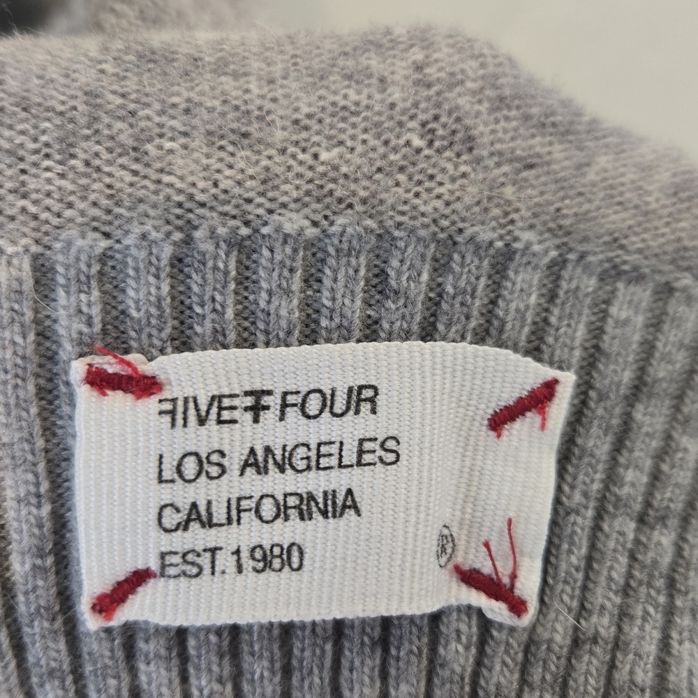 Angora Sweater - Picture 8 of 9